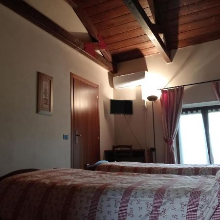 Agriturismo Raimondi Cominesi Amilcare Garlasco Exterior photo